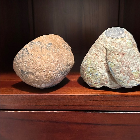 Geode Collection with Miniature Ladder and Figures - Picture 3 of 10